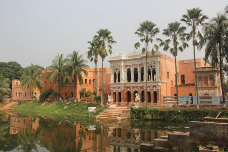 Western view of baro sarder bari in 2015.